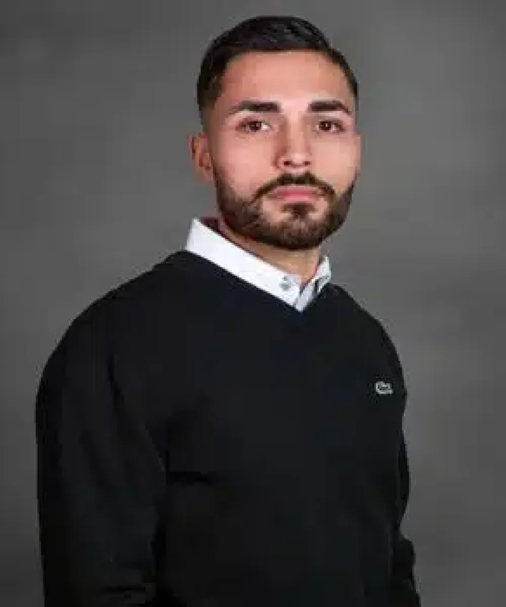 Michael Sierra-Hoffman headshot